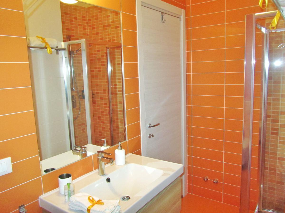 B&B Il Giardino In Città - Parcheggio Privato Gratuito Foggia Exterior foto